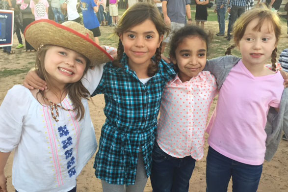 Deretchin Elementary students had fun on Rodeo Day.