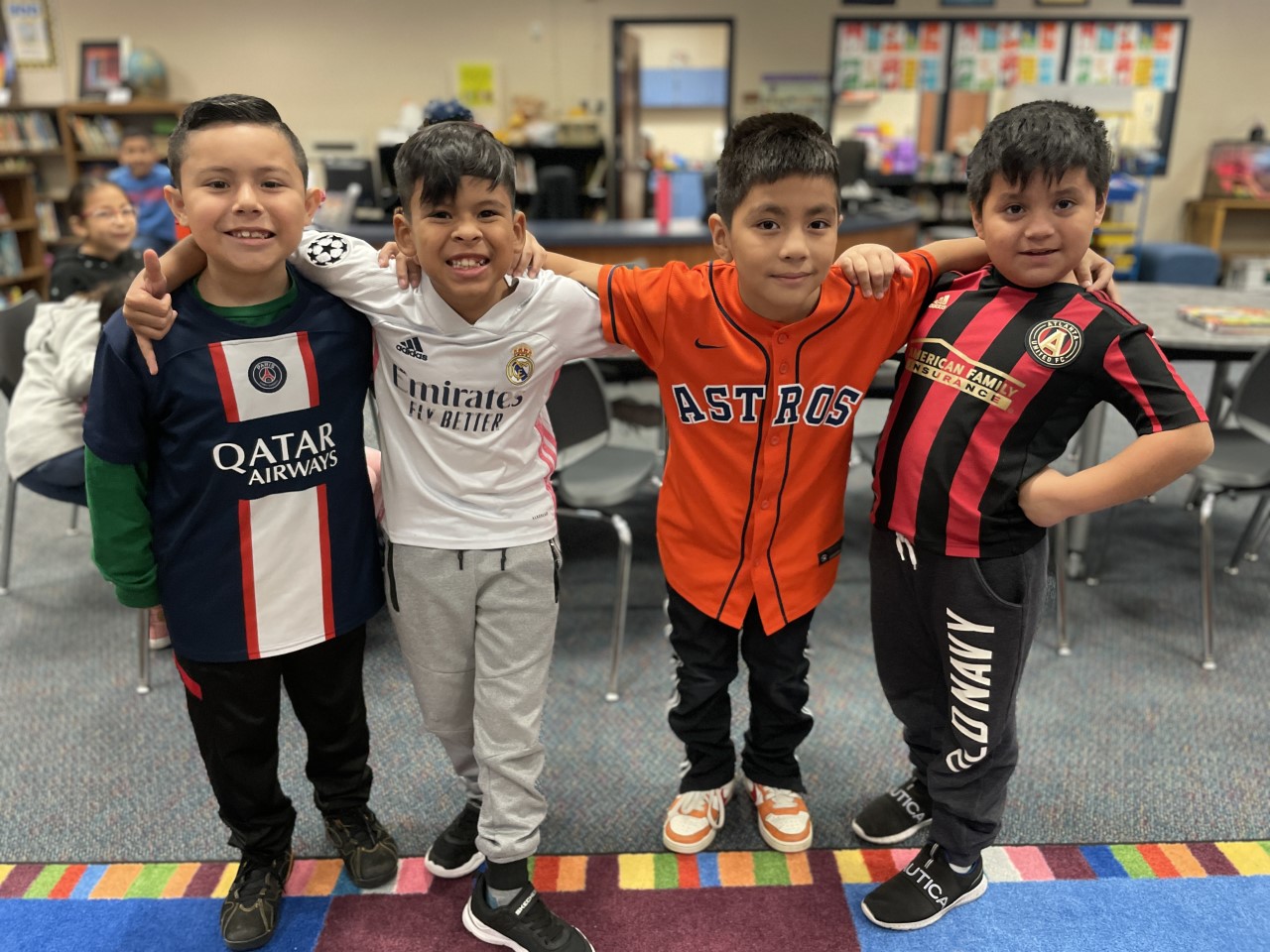 Students at Houser kicked off Kindness Week by wearing their favorite sports team shirts!